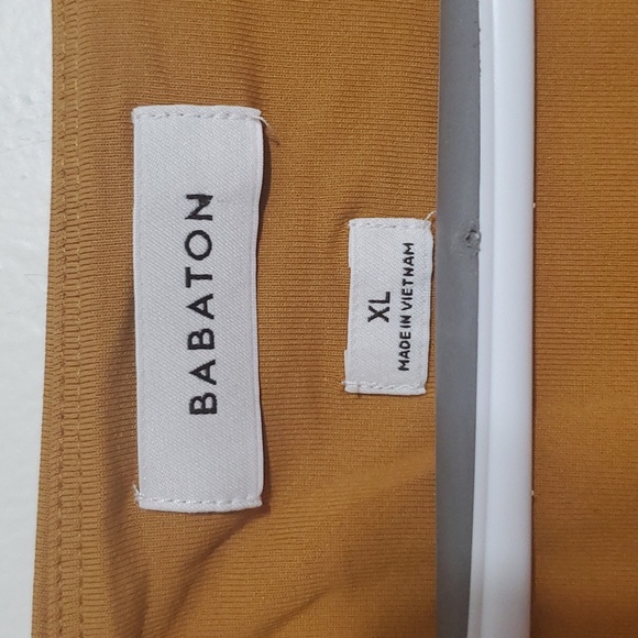 Babaton full sleeve crop top - Picture 5 of 6